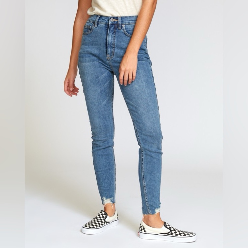 RVCA Jeans Womens Skinny Blue High Rise Denim Frayed Distressed Ankle Size 27
